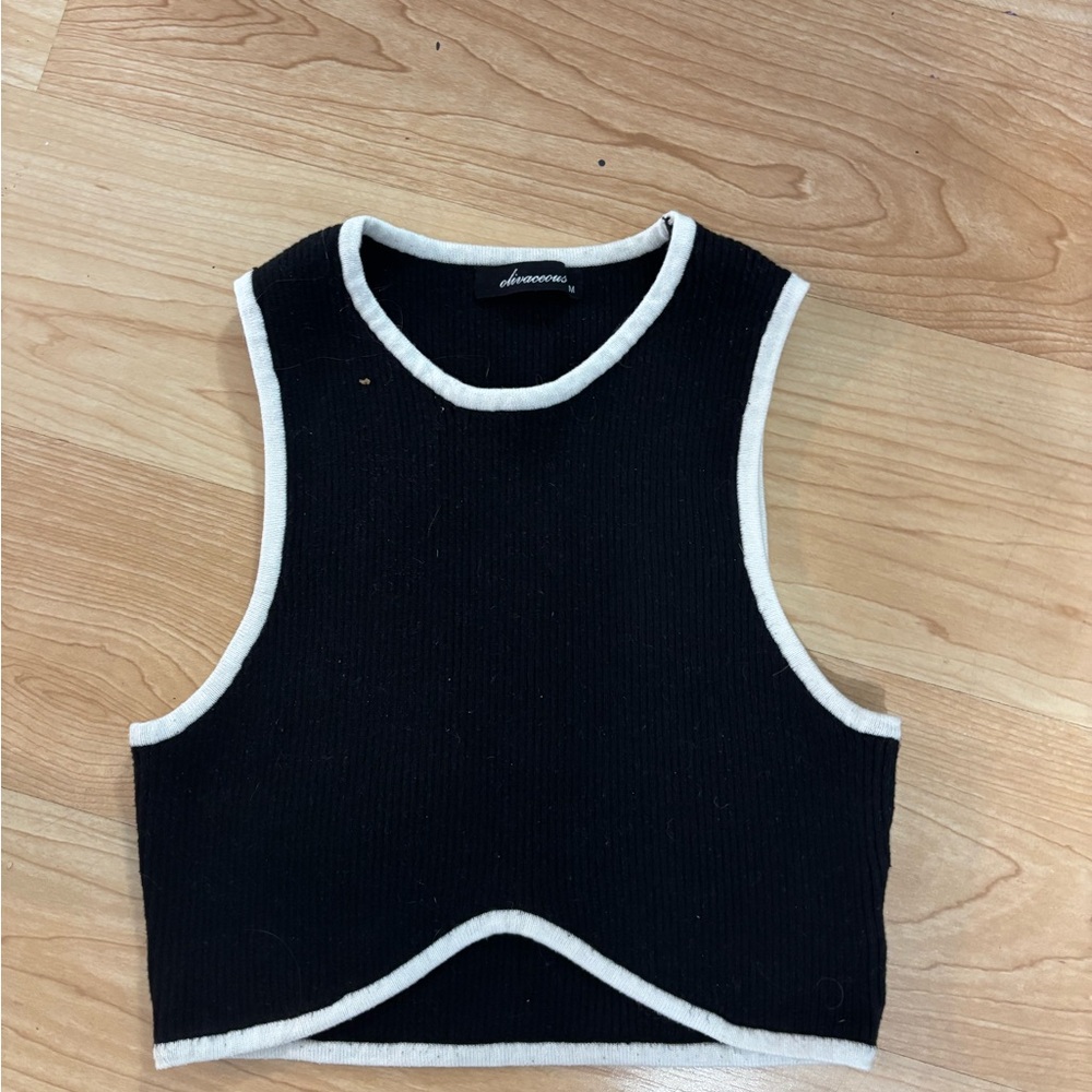 Olivaceous Cropped Muscle Tank Size M
